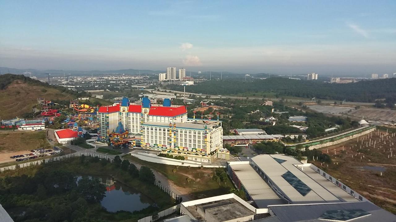 Afiniti Residence At Legoland Medini Nusajaya  Extérieur photo